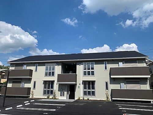 大阪府枚方市長尾西町２丁目 2階建 築1年10ヶ月