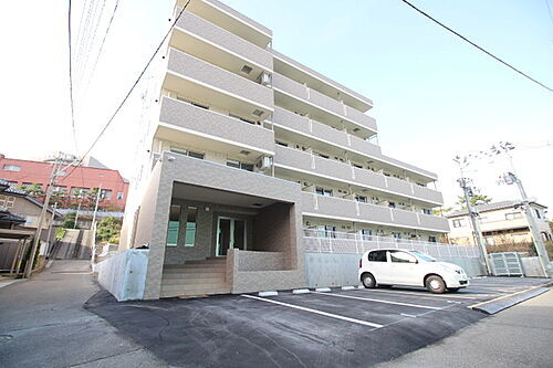 ピア旭町 5階建