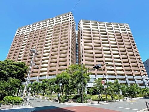 大阪府大阪市淀川区新高３丁目 22階建