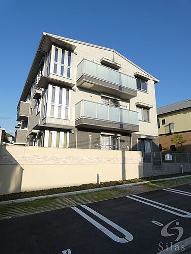 大阪府堺市北区百舌鳥西之町１丁 3階建 築7年7ヶ月