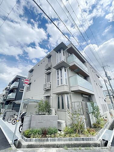 兵庫県尼崎市武庫之荘本町３丁目 3階建 築1年