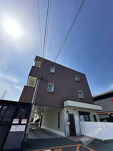 大阪府松原市天美西４丁目 築20年10ヶ月 3階建