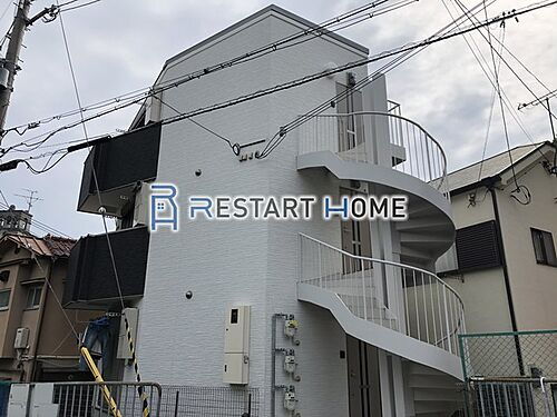 兵庫県神戸市中央区楠町８丁目 3階建 築8年11ヶ月