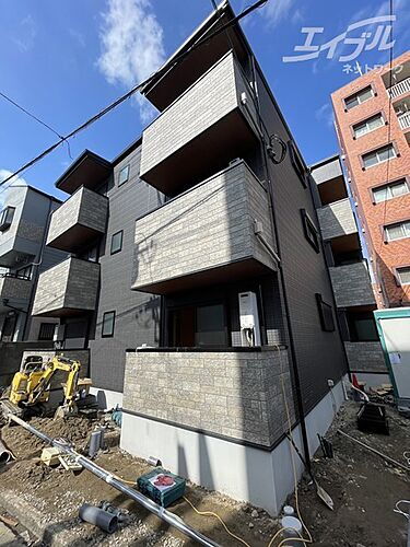 大阪府大阪市東淀川区上新庄３丁目 3階建 築1年未満