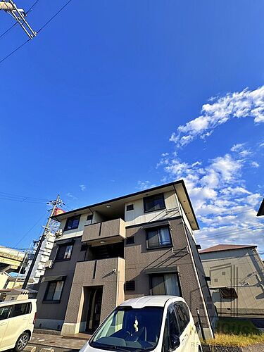 大阪府泉大津市助松町１丁目 3階建 築26年9ヶ月