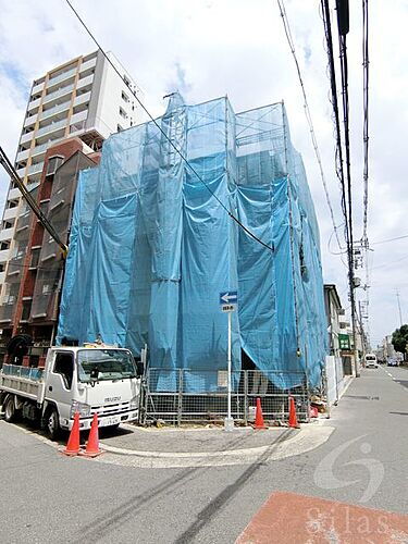 大阪府大阪市住吉区苅田２丁目 3階建