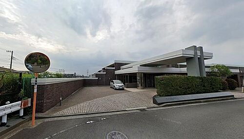 神奈川県横浜市泉区和泉町 3階建 築17年5ヶ月