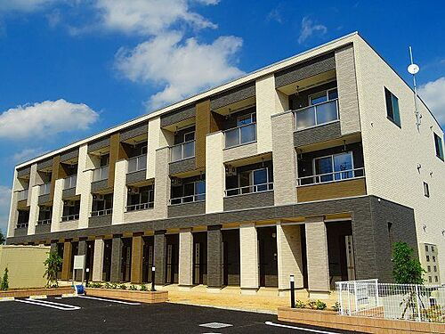東京都西多摩郡瑞穂町大字二本木 3階建 築9年10ヶ月
