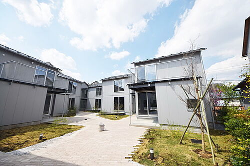 神奈川県川崎市麻生区上麻生４丁目 2階建