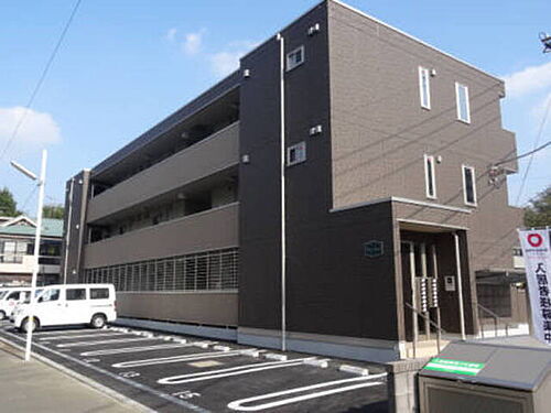東京都昭島市美堀町５丁目 3階建 築9年10ヶ月