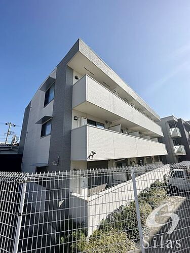 大阪府大阪市東淀川区下新庄４丁目 3階建 築9年9ヶ月