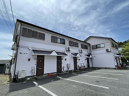 静岡県駿東郡小山町須走 2階建