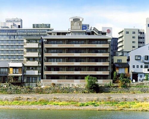 京都府京都市下京区材木町 7階建 築28年7ヶ月