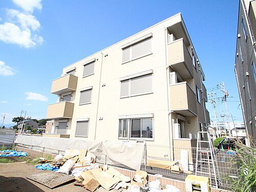 東京都日野市西平山３丁目 3階建 築4年10ヶ月