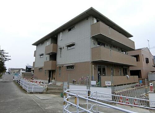 Ｄ－ｒｏｏｍ都府楼前 3階建