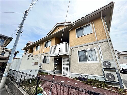 新潟県新潟市東区上木戸２丁目 2階建