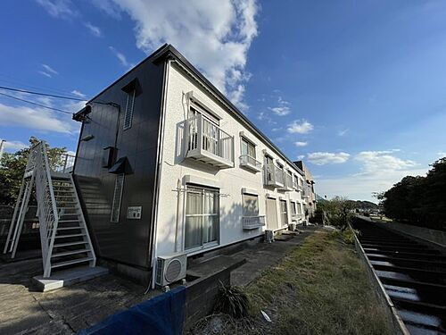 神奈川県座間市入谷西５丁目 2階建 築39年4ヶ月