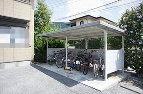 シャーメゾン河口湖Ａ 2階建