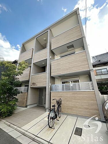 大阪府吹田市垂水町１丁目 3階建 築7年