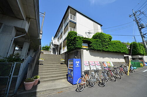 東京都八王子市松木 3階建 築36年7ヶ月