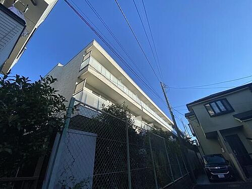 神奈川県川崎市高津区下作延３丁目 3階建 築8年6ヶ月