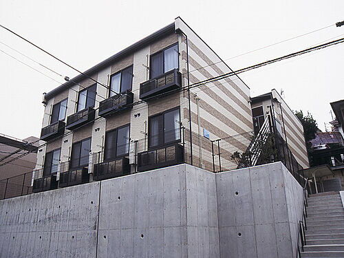 神奈川県川崎市麻生区高石４丁目 2階建 築14年9ヶ月