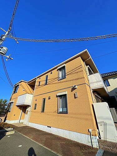 大阪府泉佐野市上瓦屋 築15年6ヶ月 2階建