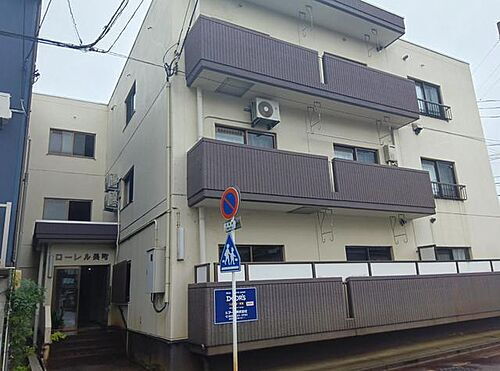 ローレル長町 3階建