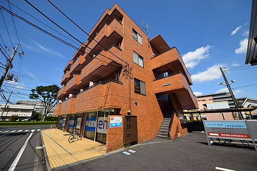 東京都八王子市堀之内３丁目 4階建