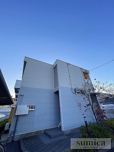 大阪府和泉市府中町５丁目 2階建