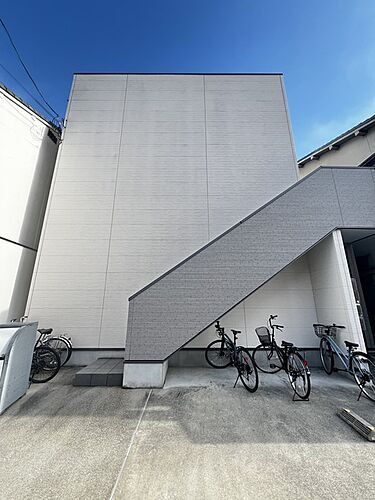 大阪府堺市堺区五条通 賃貸アパート