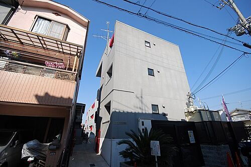 ハーモニーライフ須山 3階建