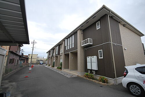 フランシャトン 2階建