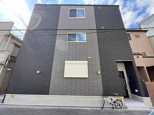 大阪府大阪市此花区四貫島２丁目 3階建 築2年9ヶ月