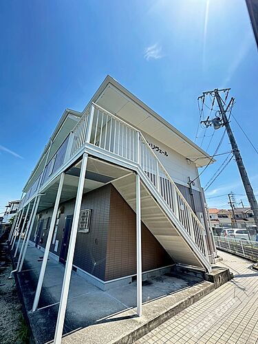 メゾンリヴェール 2階建