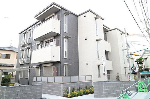 兵庫県伊丹市鋳物師１丁目 築7年2ヶ月 3階建