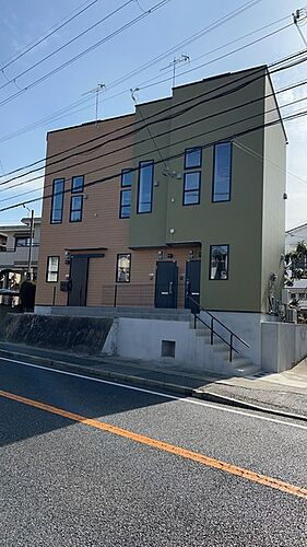 兵庫県明石市東朝霧丘 2階建
