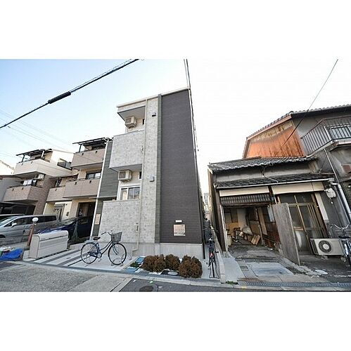 大阪府大阪市旭区中宮２丁目 2階建 築8年6ヶ月
