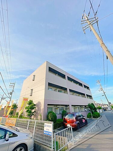 大阪府貝塚市海塚 3階建 築24年10ヶ月