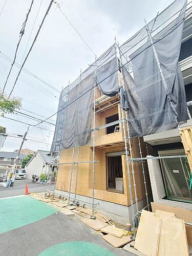大阪府大阪市東住吉区照ケ丘矢田４丁目 3階建 築3年10ヶ月