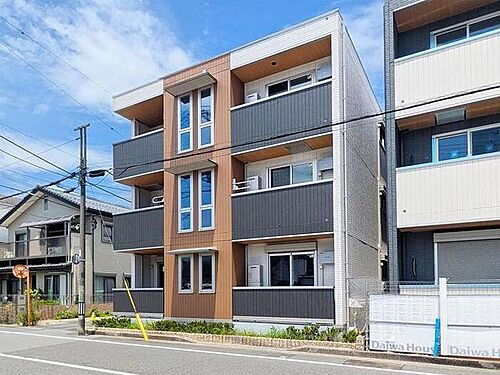 東京都八王子市田町 3階建 
