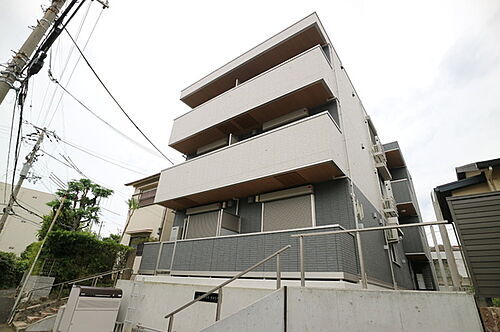 兵庫県神戸市垂水区陸ノ町 3階建 築2年9ヶ月