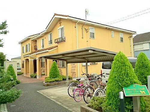 東京都羽村市羽加美１丁目 2階建 築14年10ヶ月