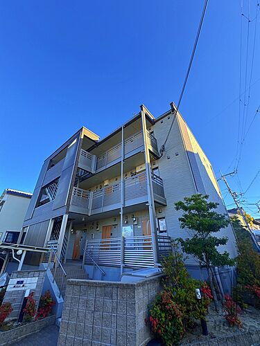 大阪府堺市西区平岡町 3階建 築6年10ヶ月