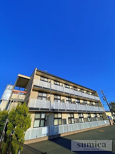 大阪府和泉市葛の葉町１丁目 築18年8ヶ月 3階建