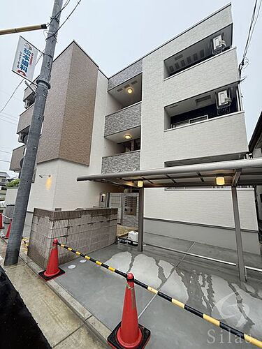 大阪府堺市堺区緑ヶ丘南町３丁 3階建 