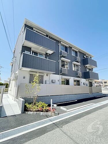 兵庫県明石市魚住町住吉２丁目 3階建 築2年3ヶ月