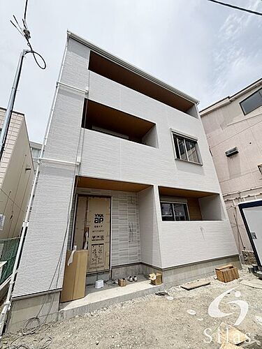 大阪府門真市上島町 3階建 