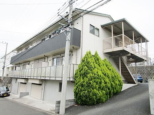 神奈川県綾瀬市早川城山５丁目 2階建 築13年2ヶ月