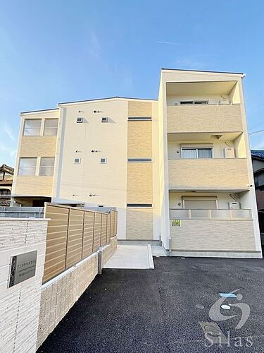 大阪府大阪市平野区長吉川辺２丁目 3階建 築1年未満